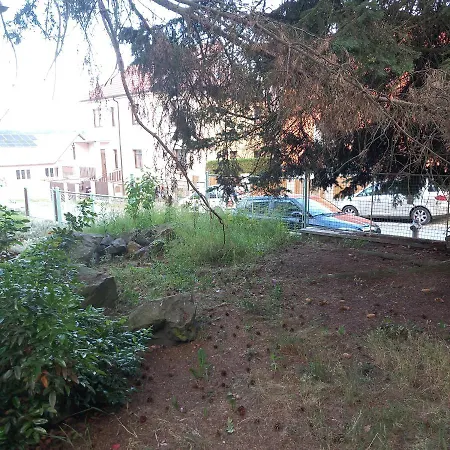 Dum V Plzni V Prirode A V Klidu Blizko Centra Holiday home